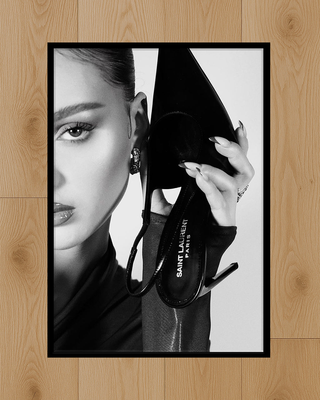 Calling Saint Laurent